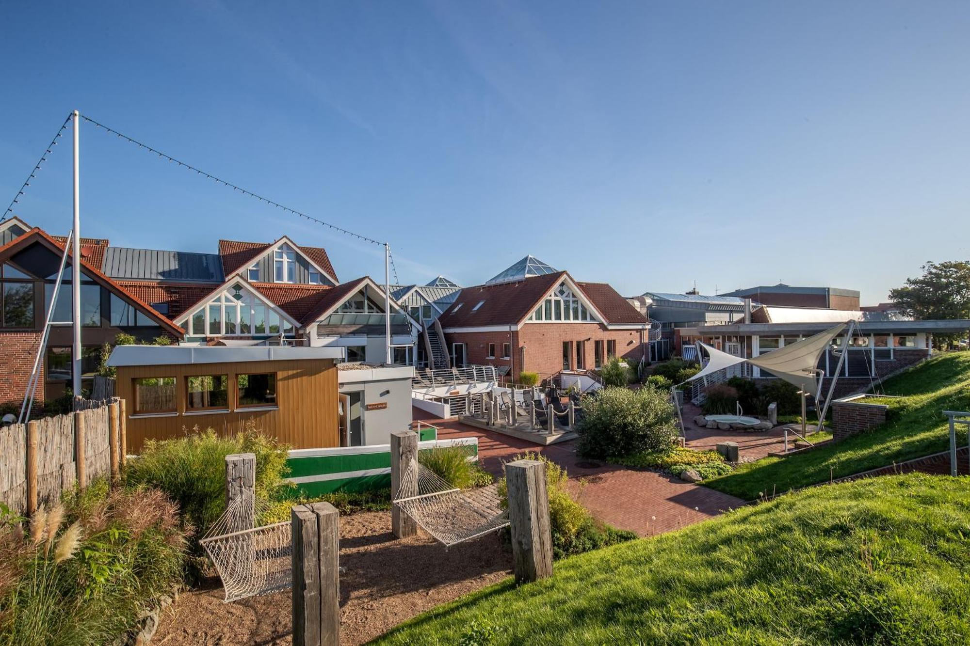 Plattbodenschiff Pandion Hotel Neuharlingersiel Kültér fotó